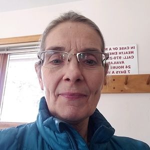 Meet your Posher, Elly